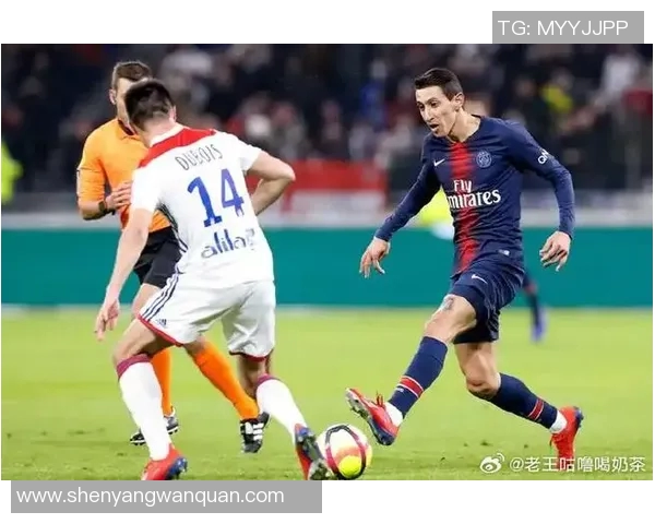 西甲双雄争冠激烈皇马贝蒂斯72小时内迎战18场赛事挑战 西甲双雄争冠激烈皇马贝蒂斯72小时内迎战18场赛事挑战